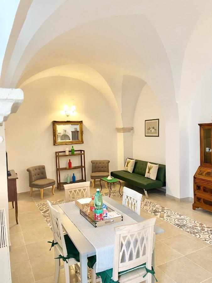 A&A B&B Martina Franca Bagian luar foto
